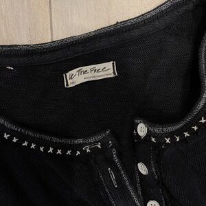 Long Sleeve We the Free Henley - L